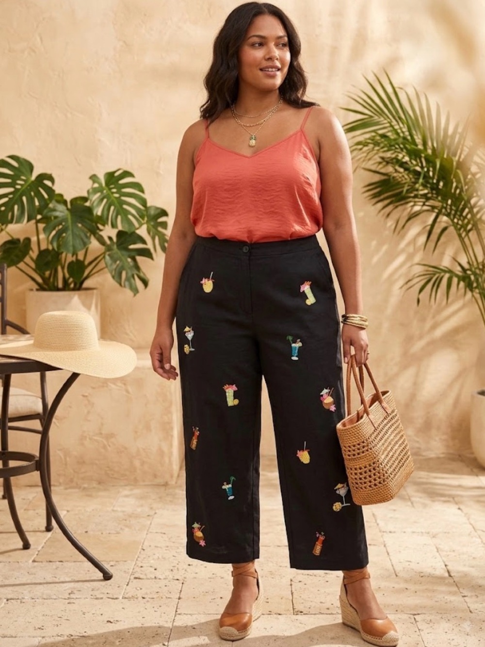 Linen Embroidered Cocktail Cropped Pants